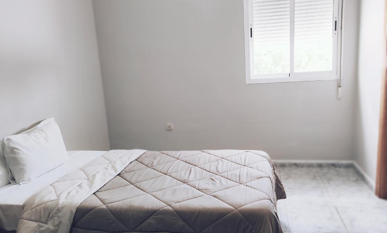 Hotel Oriana Badajoz Kültér fotó