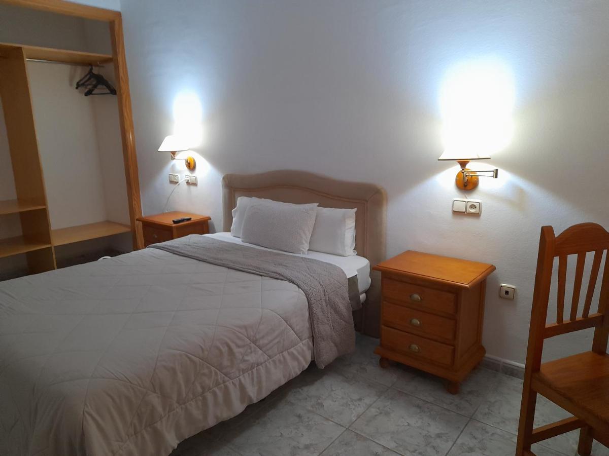Hotel Oriana Badajoz Kültér fotó